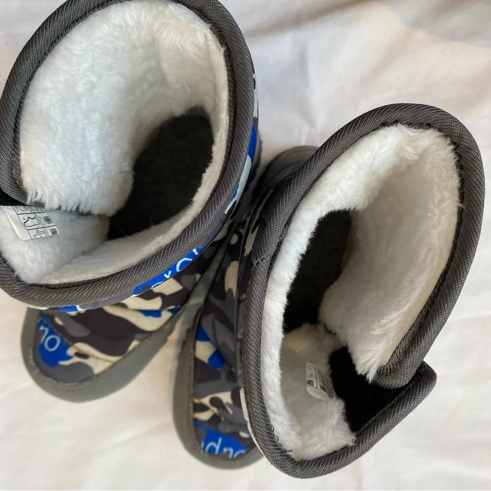 SNOW BOOTS Blue Waterproof Camouflage Camo Blue Black Gray Rain Winter Outdoor